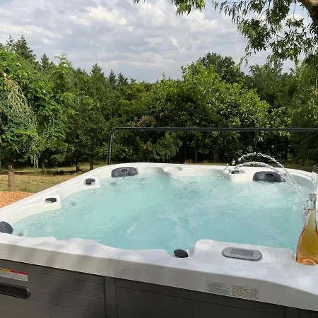 샬레 Le De La Mure