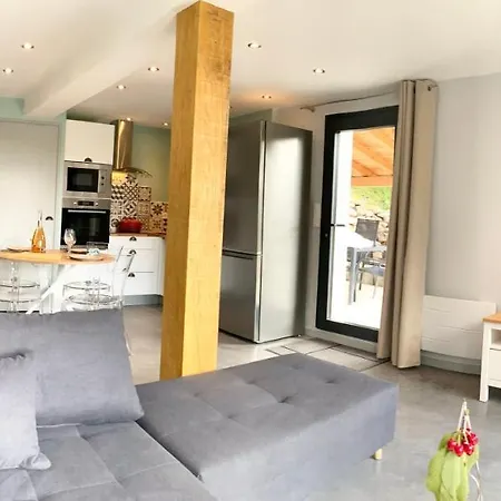 샬레 Le De La Mure *